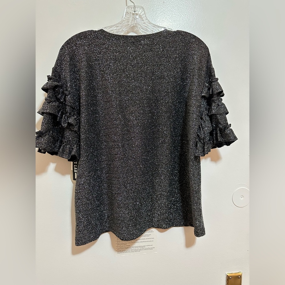 Design Lab metallic blouse - Picture 2 of 5
